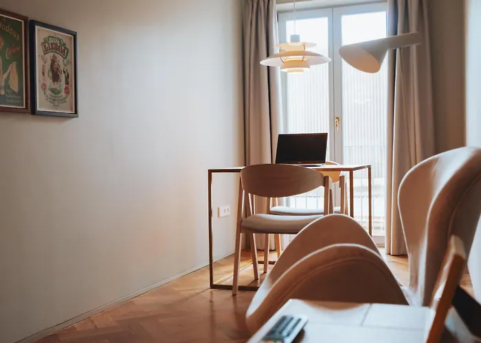 Domum 4 Hotel apartamentowy 3*