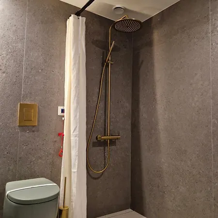 Aparthotel Domum 4 *