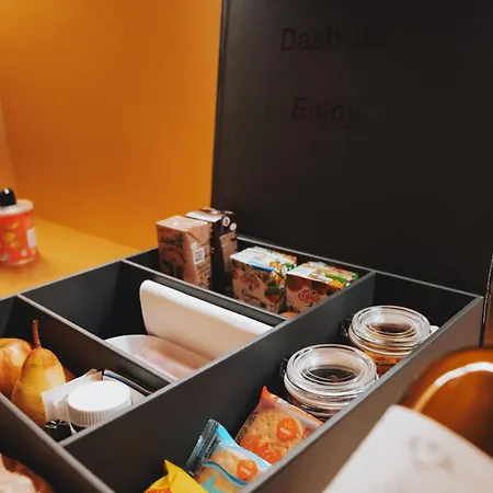 Apart-hotel Domum 4 *